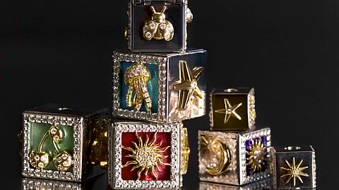 Cubica: Jewellery in Motion