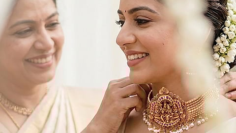 Dhirsons Jewellers marks Akshaya Tritiya with ‘Sone Ka Rishta’, celebrating gold as timeless legacy