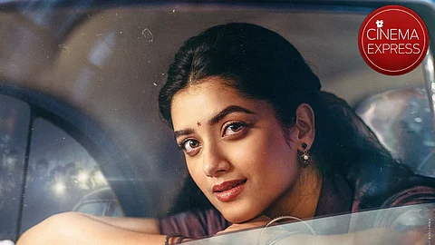 Bhagyashri Borse's look from Dulquer Salmaan starrer Kaantha out
