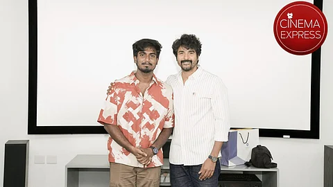 Sivakarthikeyan lauds Sasikumar-Simran starrer Tourist Family