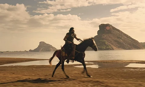 Music video for Ponni Nadhi from Ponniyin Selvan has been released online