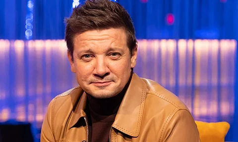 Jeremy Renner shares BTS of Rennervations series