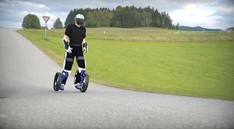 XOR – Exoskeleton Rider