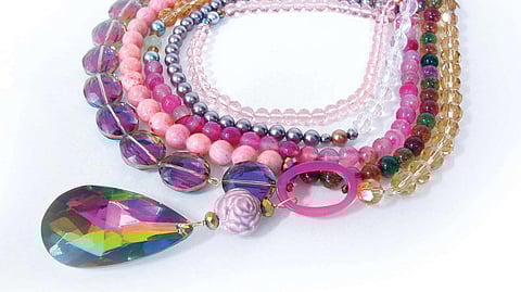 How Beads Help Create Elegant & Modern Jewellery?