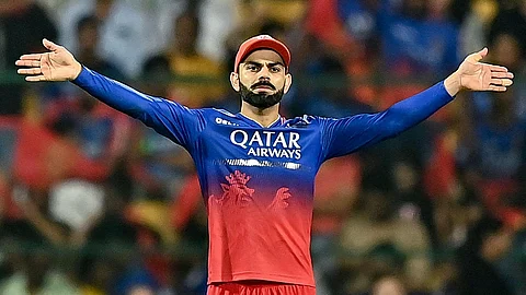 IPL इतिहास में ऐसा करने वाले पहले खिलाड़ी बने Virat Kohli