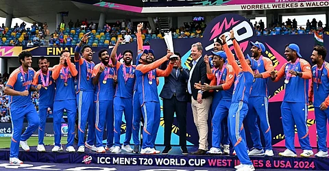 t20 World Cup 2024 : बारबाडोस में फसी टीम इंडिया, घर वापसी में अभी और इंतज़ार