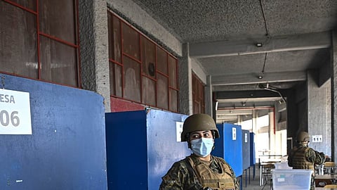 Pros hope to beat antis in Chile constitution vote