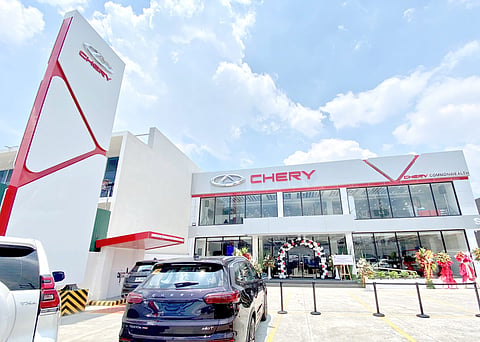 PHOTOGRAPHS COURTESY OF UAAGI
CHERY Commonwealth’s prime location along one of the busiest roads in the country aligns with the brand’s vision to increase the presence of its vehicles on the road.