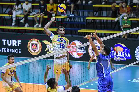 Nationals make semis