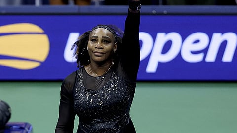 Serena Williams formally says goodbye to her fans after losing to Ajla Tomljanovic, 7-5, 6-7 (4/7), 6-1, in the third round of the US Open. | MATTHEW STOCKMAN/agence france-presse
