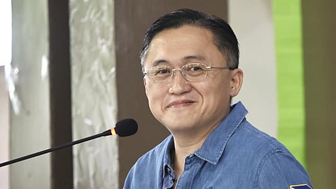 Go refiles bill on distressed firms