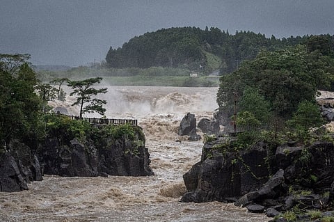 Typhoon makes landfall in Japan