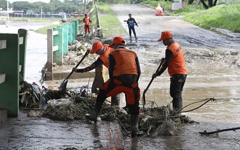 Clearing ops in Northern Manila