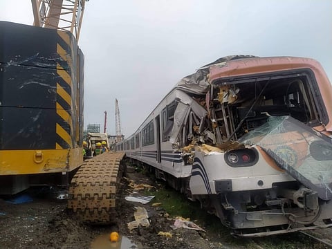One train down for the Philippine National Railways. Commuters are hoping a replacement would come in soonest. | Photograph courtesy of Manila District Traffic Enforcement Unit