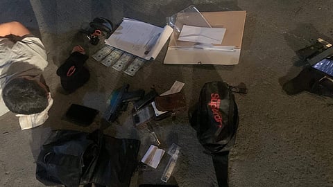 2 cops in extort entrapped