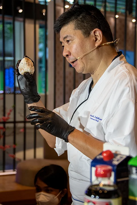 Photographs courtesy of Jethro
Chef Masaaki Ishikawa.