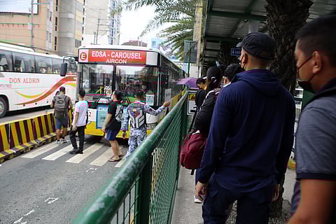 Subway, free rides highlight DoTr start