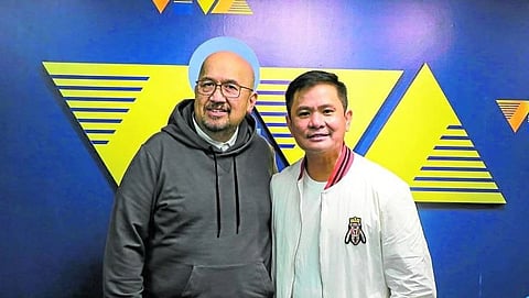 Photograph courtesy of viva
VIVA CEO Vic del Rosario and singer-songwriter Ogie Alcasid.