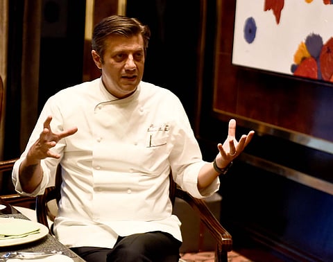 Photographs by Sonny Espiritu
for the daily tribune
Sous Chef Hlyton Le Roux.