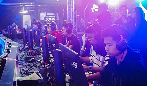 KEYBOARD warriors crossed swords at the ES Gaming Summit at the SMX Convention Center in Pasay City. | PHOTOGRAPH BY RAY ALFRED REMIGIO for the Daily Tribune