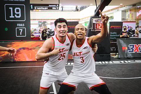 Photograph courtesy of PBA
MARVIN Hayes and Robin Roño celebrate after helping J&T win the PBA 3x3 Second Conference Season 2 title.