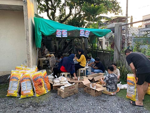 Photograph courtesy of
ANGAT BUHAY
Relief operation in Kusiong, Datu Odin Sinsuat, Maguindanao del Norte.