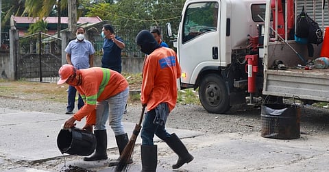 DPWH repairing roads damaged by ‘Paeng’