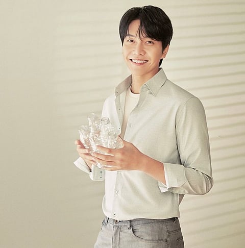 PHOTOGRAPH COURTESY OF IG/LEE
SEUNG-GI