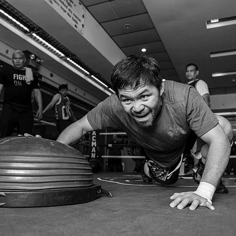 Manny Pacquiao goes the extra mile while training for his exhibition bout with DK Yoo next month in Seoul. | PHOTOGRAPH COURTESY OF Team Pacquiao