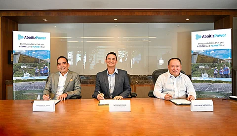 AP Renewables Inc., a unit of Aboitiz Power Corp, recently signed the Engineering, Procurement and Construction agreements for its 17-megawatt binary geothermal power plant in Tiwi, Albay. Signing the deal are (from left) AboitizPower president and CEO Manny Rubio, Ormat Systems Ltd. Sales and Business Development Director Nissan Yamin and Desco president and COO Sherwin Mendiola. | Photograph courtesy of Aboitiz Power