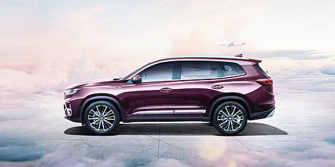 P100,000 discount for cash basis purchases of the stylish and feature-packed, seven-seater SUV will be given to new buyers. | PHOTOGRAPHS COURTESY OF CHERY AUTO PHILIPPINES