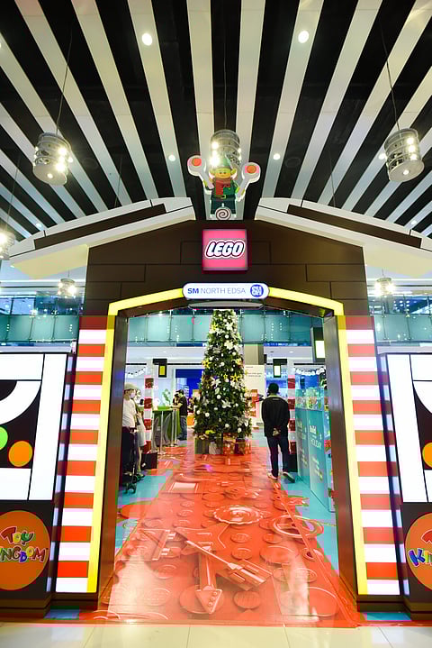 Lego Christmas: Rebuild the World at SM North Edsa Annex