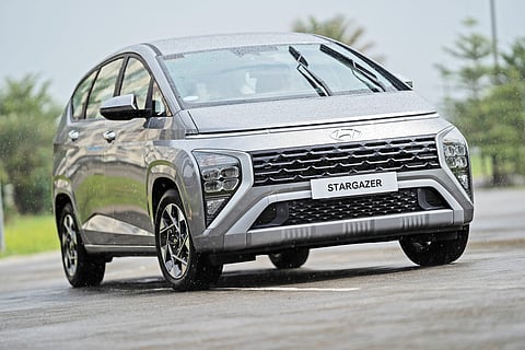 PHOTOGRAPHS COURTESY OF HMPH
FRONT sports a boldly styled skid plate, flush-type radiator grille, and unique multi-face reflector headlights.