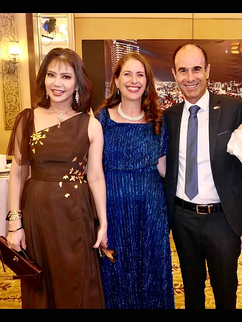 The author with Israel Ambassador Ilan Fluss and wife Gina. | photographs courtesy of Agile Zamora