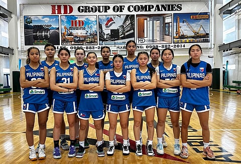 Gilas Pilipinas buckles down to work quickly and wallops Hong Kong.