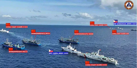 Screencap shows the clear intimidation of Chinese vessels towards the Philippine resupply mission ship to Ayungin Shoal.