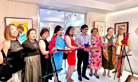 DILG Secretary Benjur Abalos led the ribbon cutting at the opening of the ‘Higantes’ of Angono exhibit.