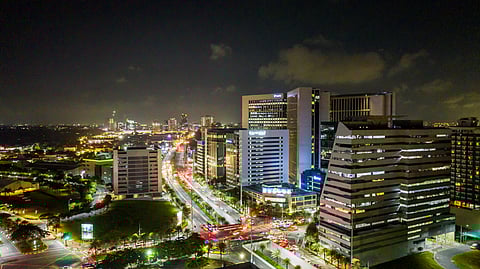 FILINVEST City is the first and only green-certified central business district with LEED Gold in Neighborhood Development Certification by the US Green Building Council and 3-star BERDE-Certification by the Philippine Green Building Council.