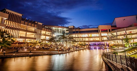 PHOTOGRAPHS COURTESY OF FILINVEST MALLS
FESTIVAL Mall in Alabang