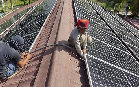 Solar panels being installed at Pueblo de Oro Golf & Country Club. | PHOTOGRAPHS COURTESY OF PUEBLO DE ORO
