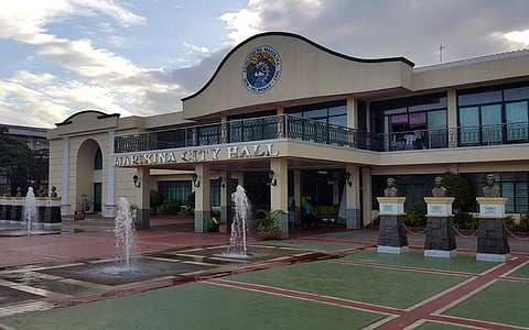 Marikina LGU comes to students’rescue