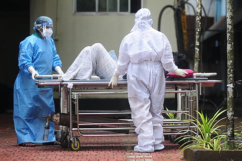 Covid redux? Not so, according to a Filipino infectious disease expert, as the Nipah virus outbreak in the Indian state of Kerala should not be a cause for alarm. | AGENCE FRANCE-PRESSE