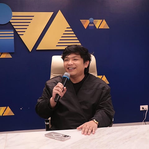 DIRECTOR Darryl Yap.