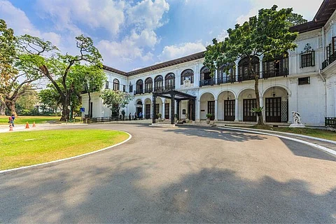 Malacañang haunted, Marcos confirms