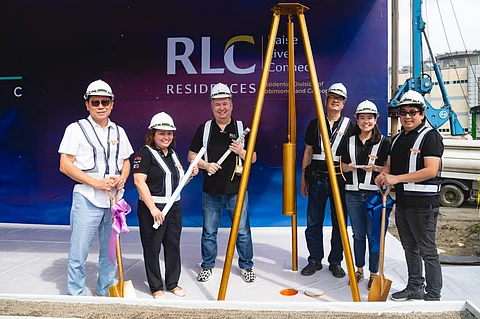 Groundbreaking Ceremony at Sierra Valley Gardens. (From left) Terp Asia Construction Corporation head for Project Management Ryan Escalona, RLC Residences senior consultant and Project Construction head Engr. Jose Rovie Cipriano, RLC Residences senior vice president and Business Unit general manager Chad Sotelo, Robinsons Land head of Corporate Project Procurement Engr. Rodanil De Silva, RLC Residences AVP and Business Development and Design head Stephanie Anne Go and RLC Residences senior director, marketing head and chief integration officer Karen Cesario.