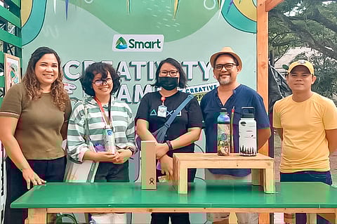 Smart Communications Inc. once again joined forces with Silliman University to promote sustainability among the youth through the Smart Creativity Camp.
(PHOTOGRAPHS COURTESY OF SMART
)