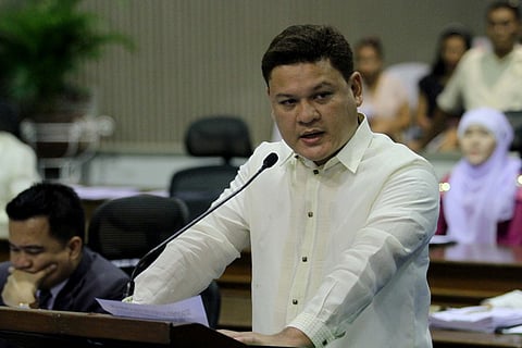 ‘Pulong’ blasts Castro over Rody lash