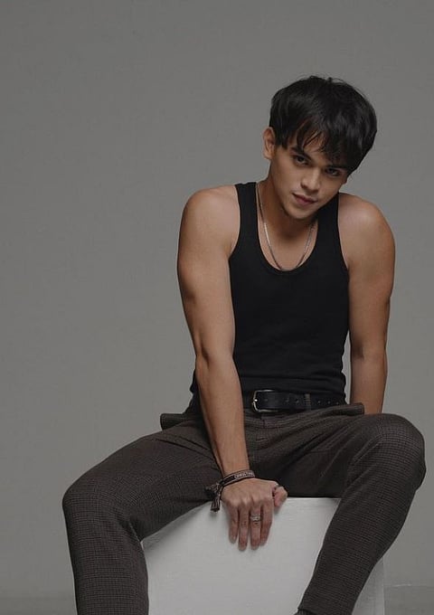 Alessandra de Rossi and Piolo Pascual in ‘Replacing Chef Chico.’(Photograph courtesy of Netflix)