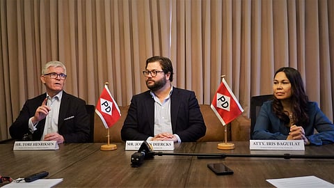 (From left to right) Tore Henriksen, president of the Döhle Shipmanagement Philippines Corporation; Johann Diercks, Managing Director of Döhle Schiffarts-KG, and Atty. Iris Baguilat, president of Döhle Seafront Crewing Manila Inc. 📸Döhle Seafront