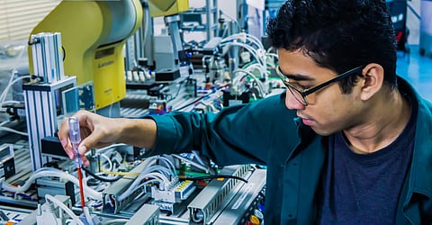 ‘Grads’ skills not enough for electronics jobs’